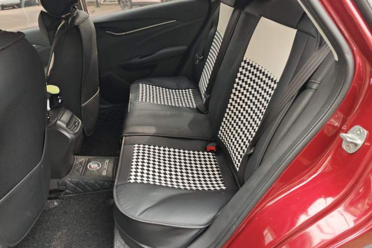 Used Buick GT 2021 Revised Version Flagship 1.5L Automatic Elite Edition Left Rear Seat