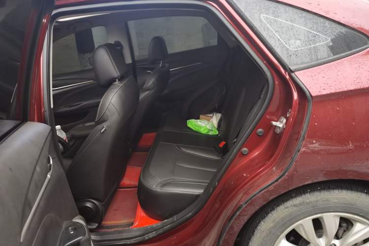 Used Buick GT 2021 Revised Version Flagship 1.5L Automatic Elite Edition Left Rear Seat