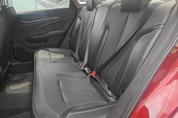Used Buick GT 2021 Revised Version Flagship 1.5L Automatic Elite Edition Left Rear Seat