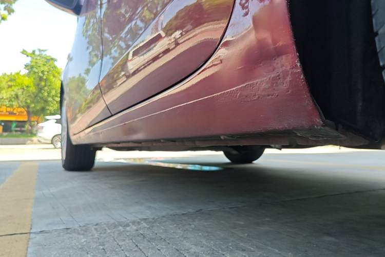 Used Buick GT 2021 Revised Version Flagship 1.5L Automatic Entry-Level Trim Left Side Sill
