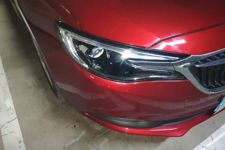 Used Buick GT 2021 Exemplar 1.5L Automatic Elite Version Right Front Headlight