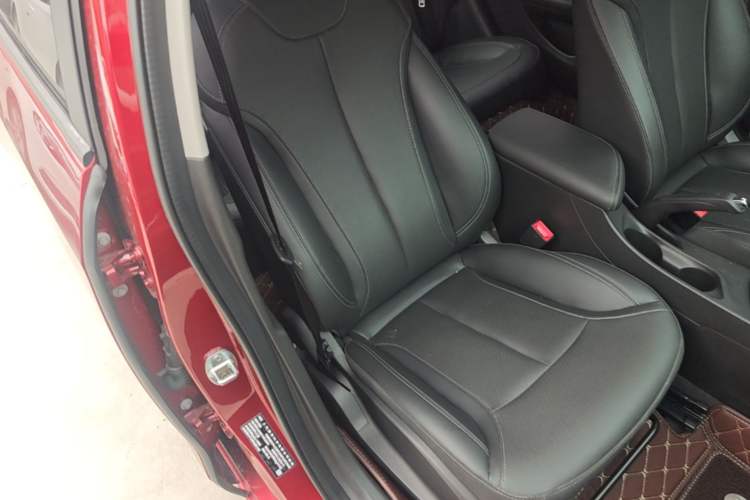 Used Buick GT 2021 Revised Version Flagship 1.5L Automatic Elite Edition Right Front Seat