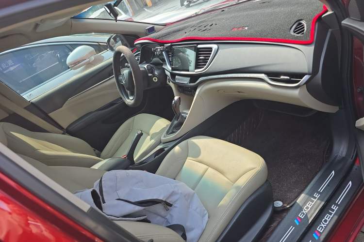 Used Buick GT 2021 Exemplar 1.5L Automatic Entry-Level Trim Right Front Seat