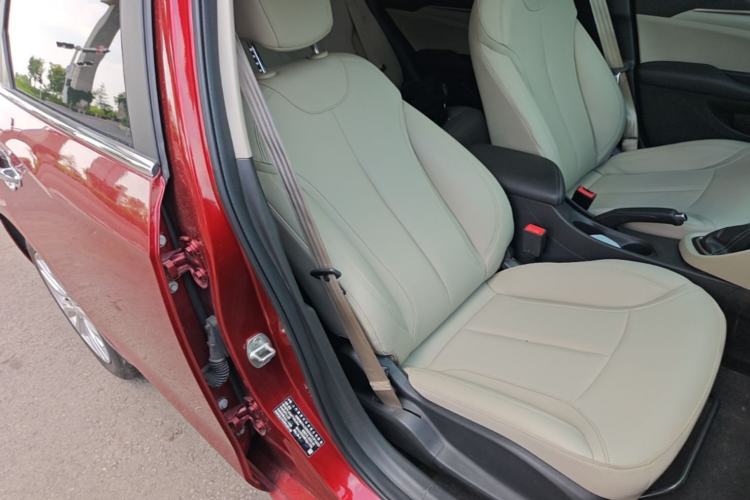 Used Buick GT 2021 Exemplar 1.5L Automatic Elite Version Right Front Seat