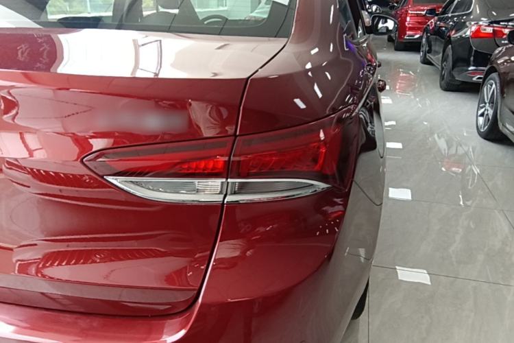 Used Buick GT 2021 Revised Version Flagship 1.5L Automatic Elite Edition Right Rear Taillight