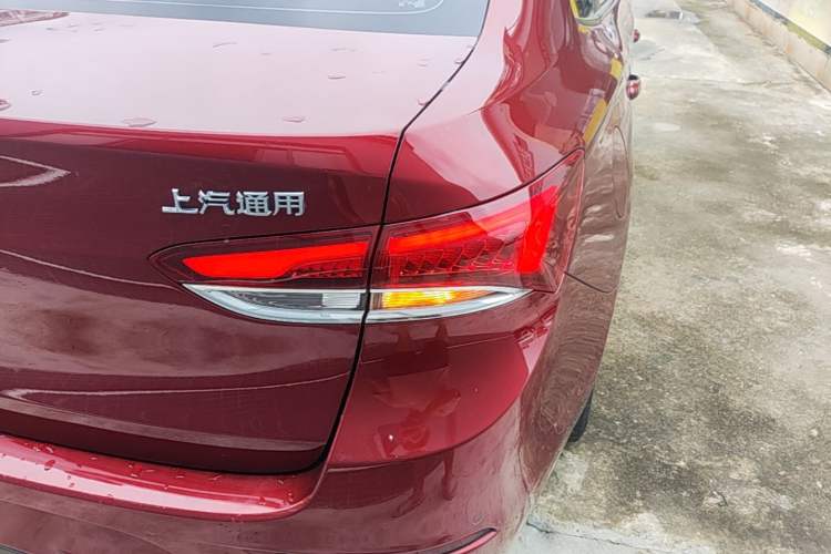 Used Buick GT 2021 Revised Version Flagship 1.5L Automatic Elite Edition Right Rear Taillight