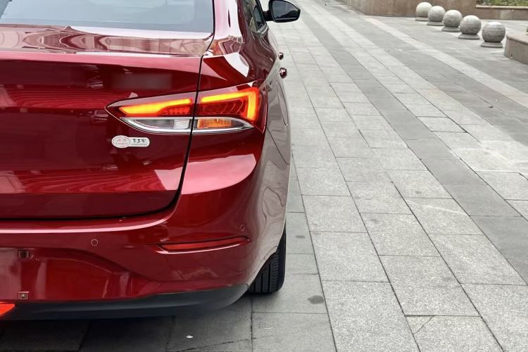 Used Buick GT 2021 Revised Version Flagship 1.5L Automatic Elite Edition Right Rear Taillight