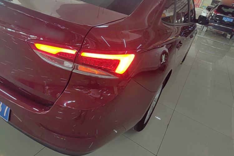 Used Buick GT 2021 Revised Version Flagship 1.5L Automatic Elite Edition Right Rear Taillight