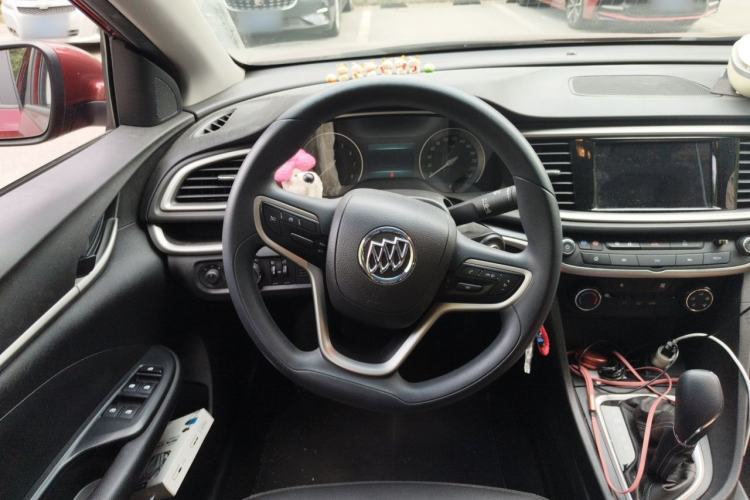 Used Buick GT 2021 Revised Version Flagship 1.5L Automatic Elite Edition Steering Wheel