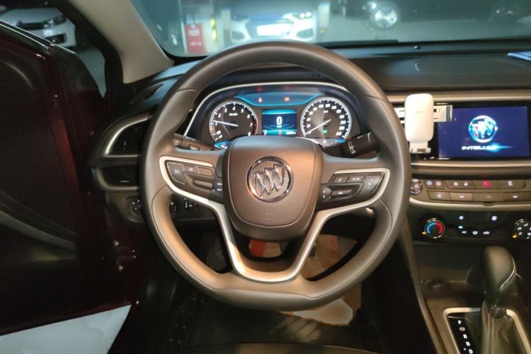 Used Buick GT 2021 Revised Version Flagship 1.5L Automatic Elite Edition Steering Wheel