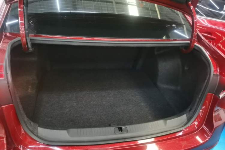 Used Buick GT 2021 Revised Version Flagship 1.5L Automatic Elite Edition Trunk