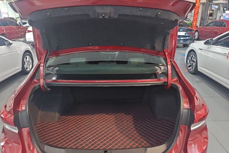 Used Buick GT 2021 Revised Version 1.3T Automatic Mild Hybrid Elite Edition Trunk