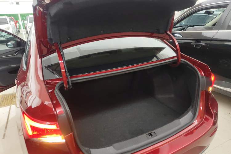 Used Buick GT 2021 1.3T Automatic Mild Hybrid Elite Version Trunk
