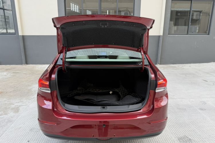 Used Buick GT 2021 Revised Version Flagship 1.5L Automatic Entry-Level Trim Trunk