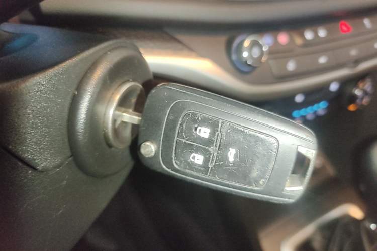 Used Buick GT 2021 1.3T Automatic Mild Hybrid Elite Version Vehicle Key