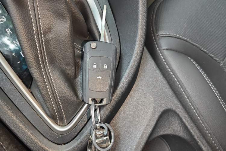 Used Buick GT 2021 Revised Version Flagship 1.5L Automatic Elite Edition Vehicle Key