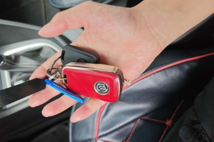 Used Buick GT 2021 Revised Version Flagship 1.5L Automatic Elite Edition Vehicle Key