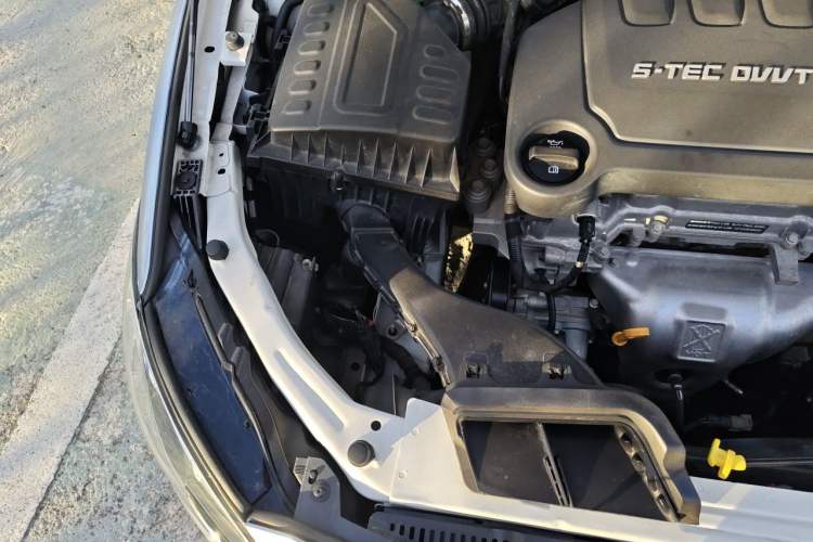 Used Buick GT 2021 Revised Version Flagship 1.5L Automatic Elite Edition Engine Bay Right