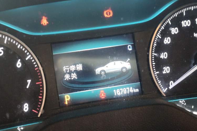 Used Buick GT 2021 1.3T Automatic Mild Hybrid Elite Version Odometer Close Up