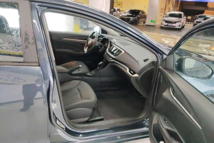 Used Buick GT 2021 Revised Version Flagship 1.5L Automatic Elite Edition Right Front Seat