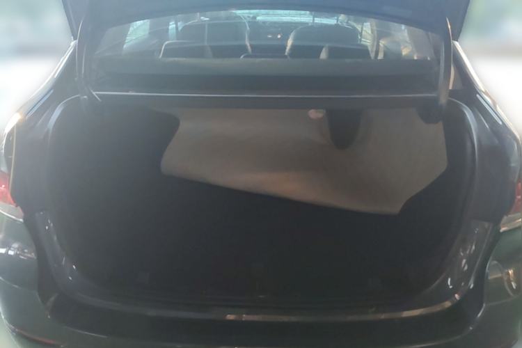 Used Buick GT 2021 1.3T Automatic Mild Hybrid Elite Version Trunk
