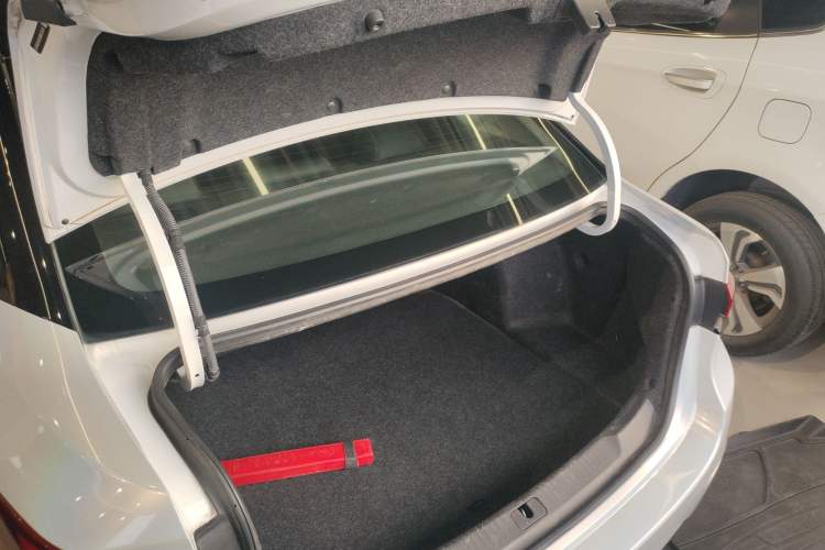 Used Buick GT 2021 Revised Version Flagship 1.5L Automatic Elite Edition Trunk