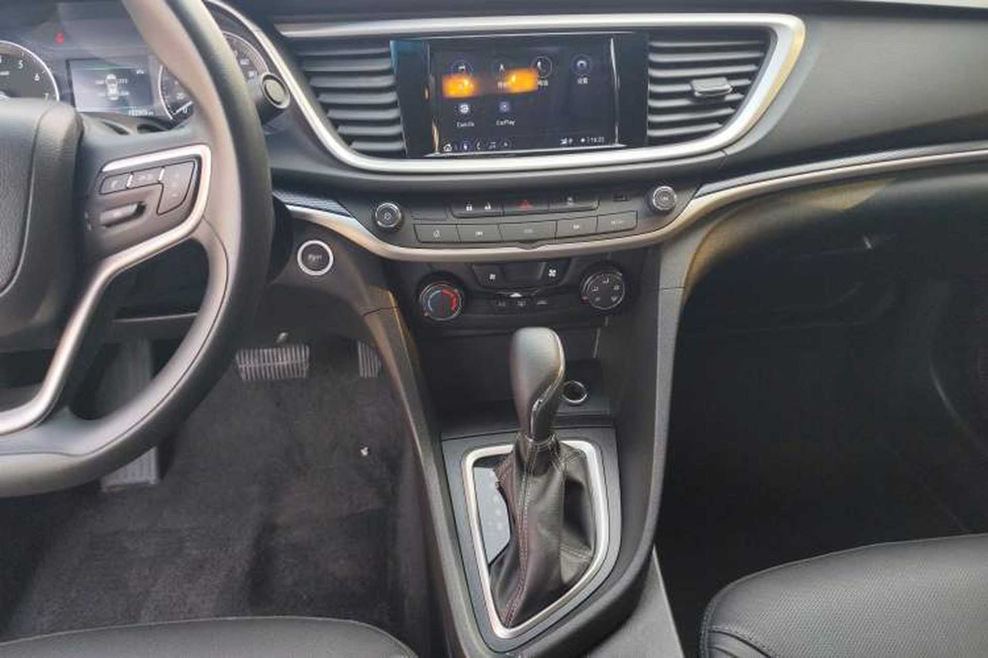 Used Buick GT 2021 Revised Version 1.3T Automatic Mild Hybrid Elite Edition Audio And AC Panel