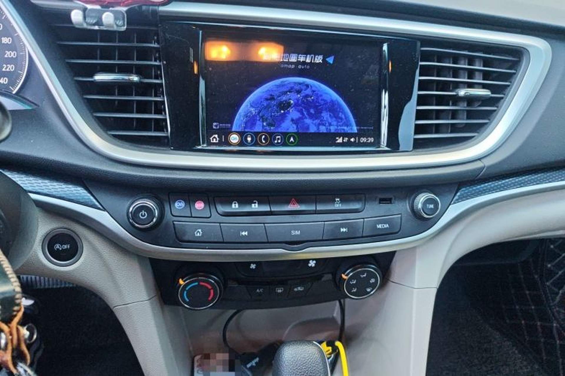 Used Buick GT 2021 Exemplar 1.5L Automatic Elite Version Audio And AC Panel