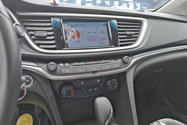 Used Buick GT 2021 Revised Version Flagship 1.5L Automatic Elite Edition Audio And AC Panel