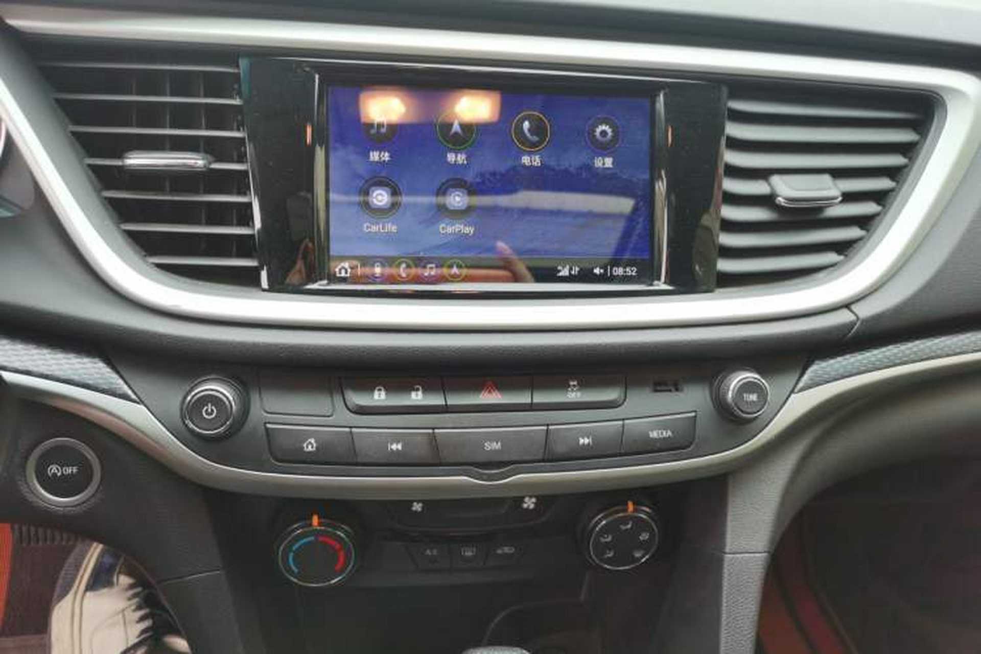 Used Buick GT 2021 Revised Version Flagship 1.5L Automatic Elite Edition Audio And AC Panel