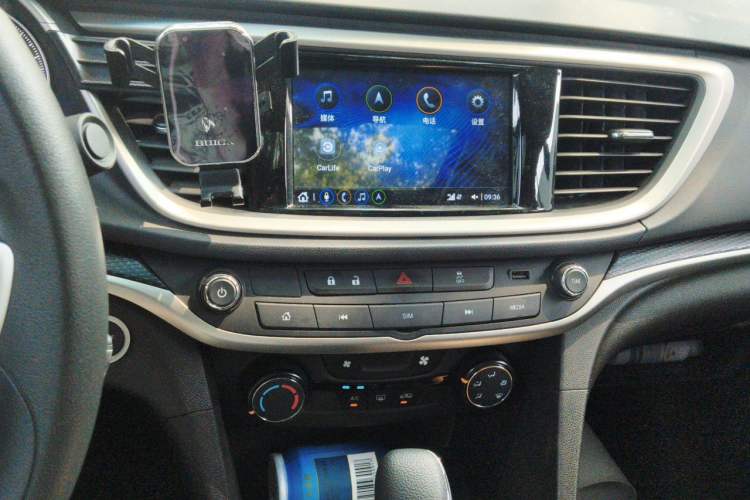 Used Buick GT 2021 Revised Version Flagship 1.5L Automatic Elite Edition Audio And AC Panel
