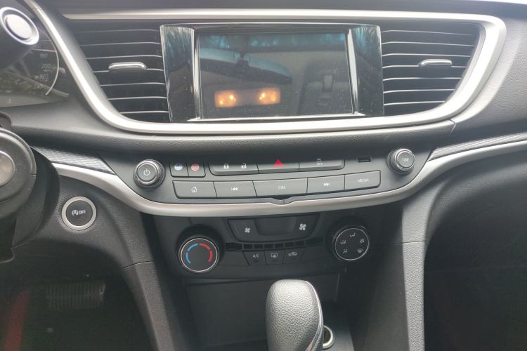 Used Buick GT 2021 Revised Version Flagship 1.5L Automatic Elite Edition Audio And AC Panel
