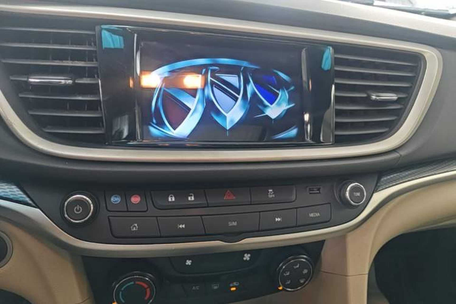 Used Buick GT 2021 Exemplar 1.5L Automatic Elite Version Audio And AC Panel