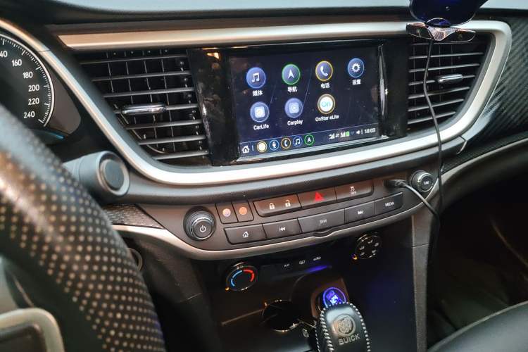 Used Buick GT 2021 Revised Version 1.3T Automatic Mild Hybrid Elite Edition Audio And AC Panel