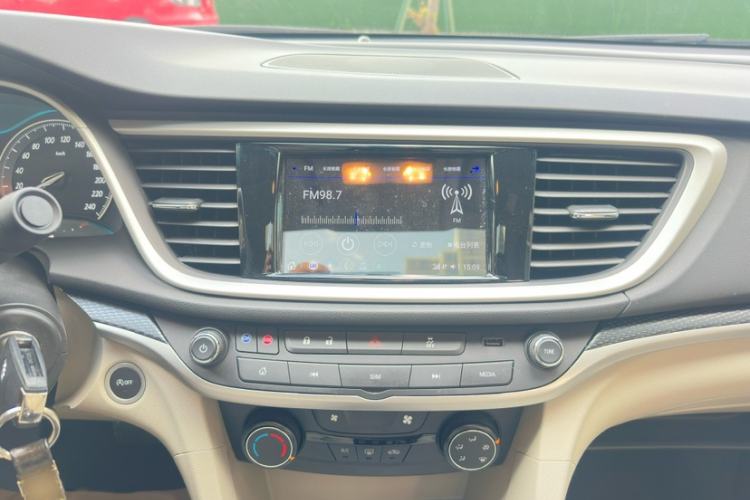 Used Buick GT 2021 Exemplar 1.5L Automatic Elite Version Audio And AC Panel