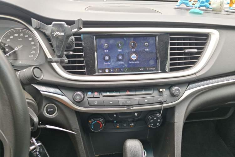 Used Buick GT 2021 Revised Version Flagship 1.5L Automatic Elite Edition Audio And AC Panel