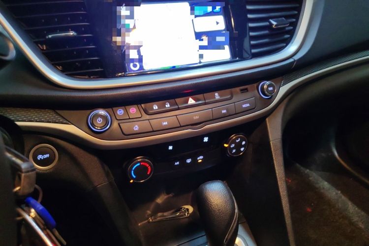 Used Buick GT 2021 1.3T Automatic Mild Hybrid Elite Version Audio And AC Panel