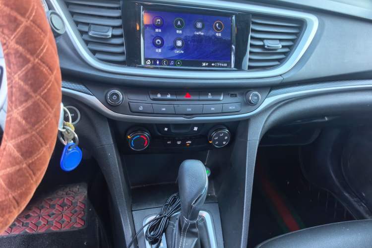 Used Buick GT 2021 Exemplar 1.5L Automatic Elite Version Audio And AC Panel