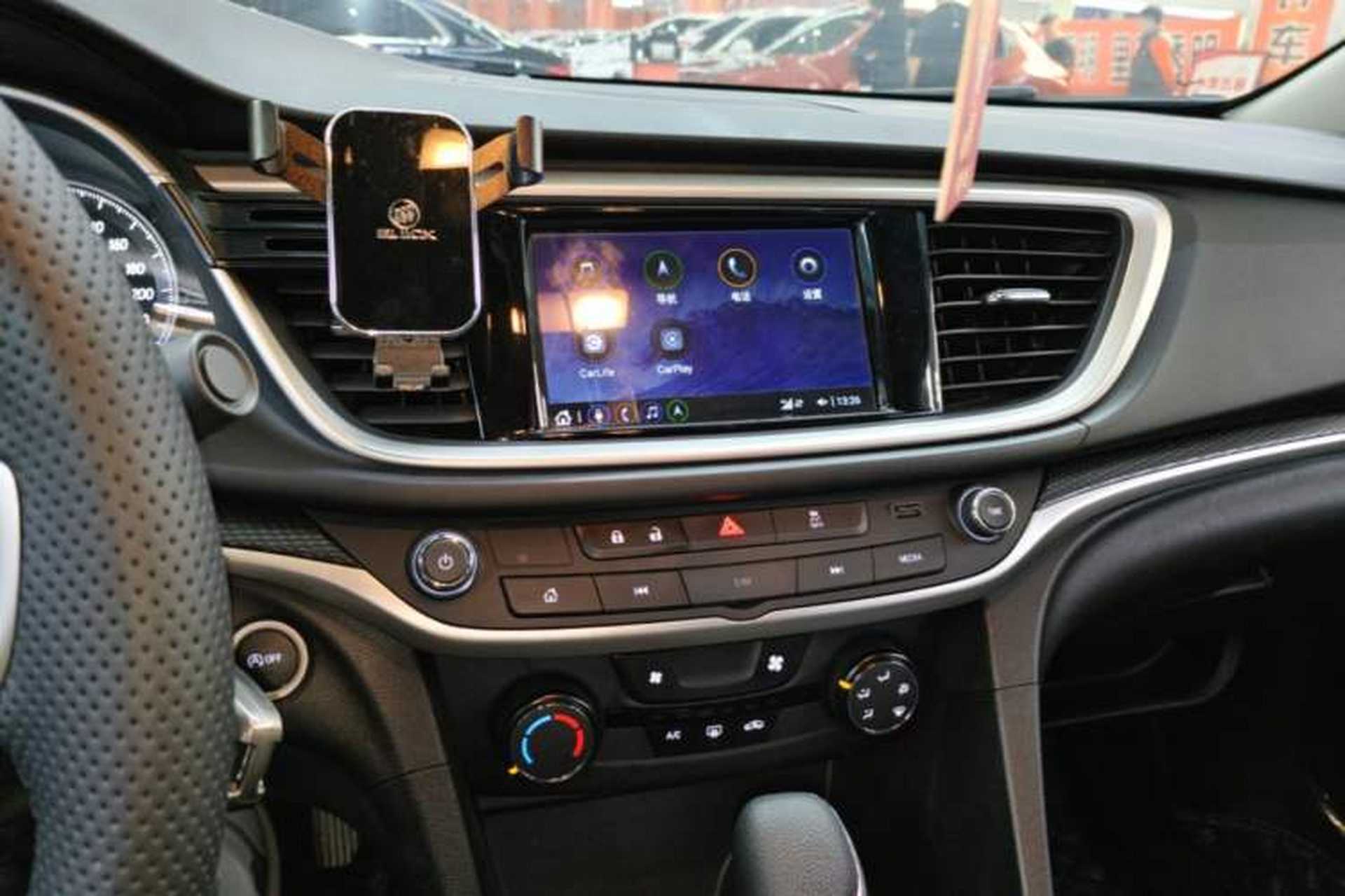 Used Buick GT 2021 Revised Version Flagship 1.5L Automatic Entry-Level Trim Audio And AC Panel