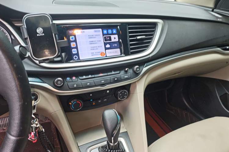 Used Buick GT 2021 Exemplar 1.5L Automatic Elite Version Audio And AC Panel
