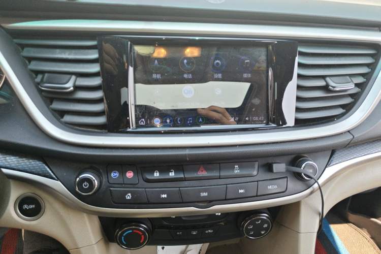 Used Buick GT 2021 Exemplar 1.5L Automatic Elite Version Audio And AC Panel