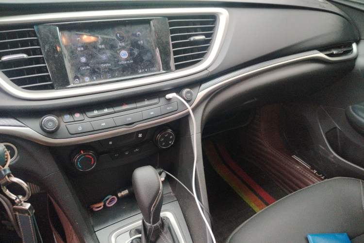 Used Buick GT 2021 Revised Version Flagship 1.5L Automatic Elite Edition Audio And AC Panel