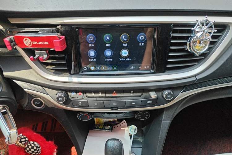 Used Buick GT 2021 Revised Version Flagship 1.5L Automatic Elite Edition Audio And AC Panel