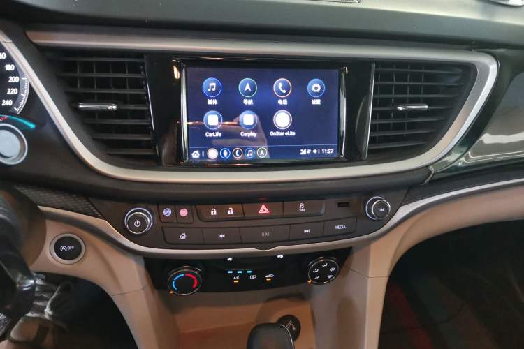Used Buick GT 2021 Exemplar 1.5L Automatic Elite Version Audio And AC Panel