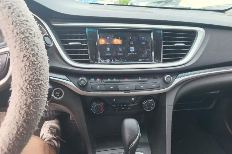 Used Buick GT 2021 Revised Version Flagship 1.5L Automatic Elite Edition Audio And AC Panel
