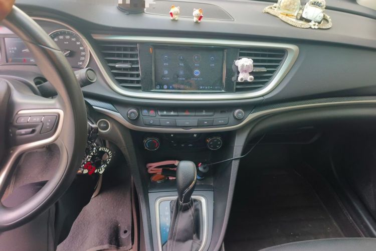 Used Buick GT 2021 Revised Version Flagship 1.5L Automatic Elite Edition Audio And AC Panel
