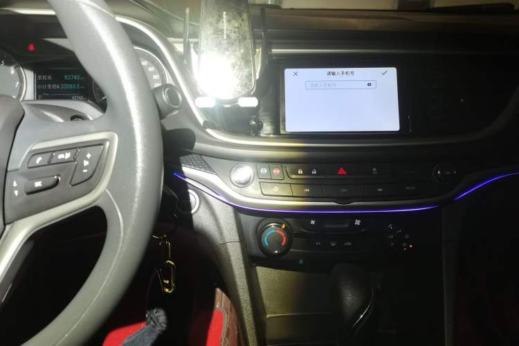 Used Buick GT 2021 Revised Version Flagship 1.5L Automatic Elite Edition Audio And AC Panel