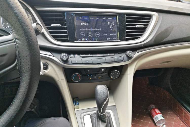 Used Buick GT 2021 Exemplar 1.5L Automatic Elite Version Audio And AC Panel