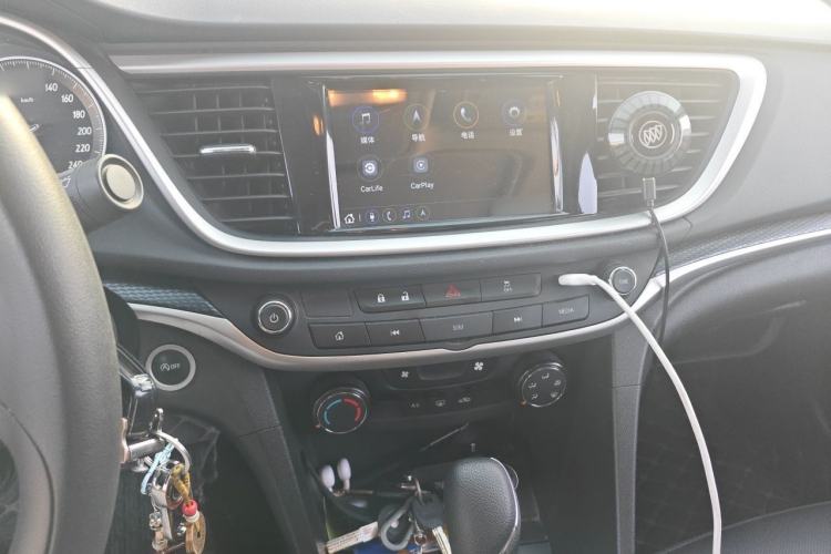 Used Buick GT 2021 Revised Version Flagship 1.5L Automatic Elite Edition Audio And AC Panel