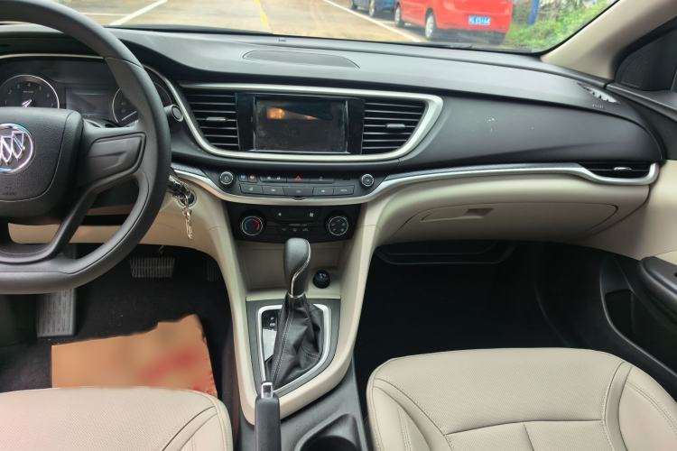 Used Buick GT 2021 Exemplar 1.5L Automatic Elite Version Audio And AC Panel